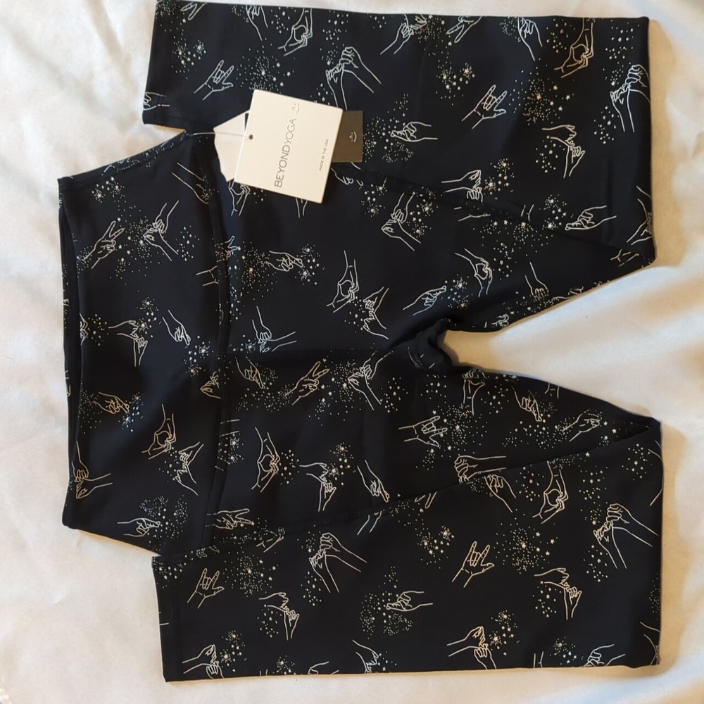 Beyond Yoga Shine On Leggings in Black Size M